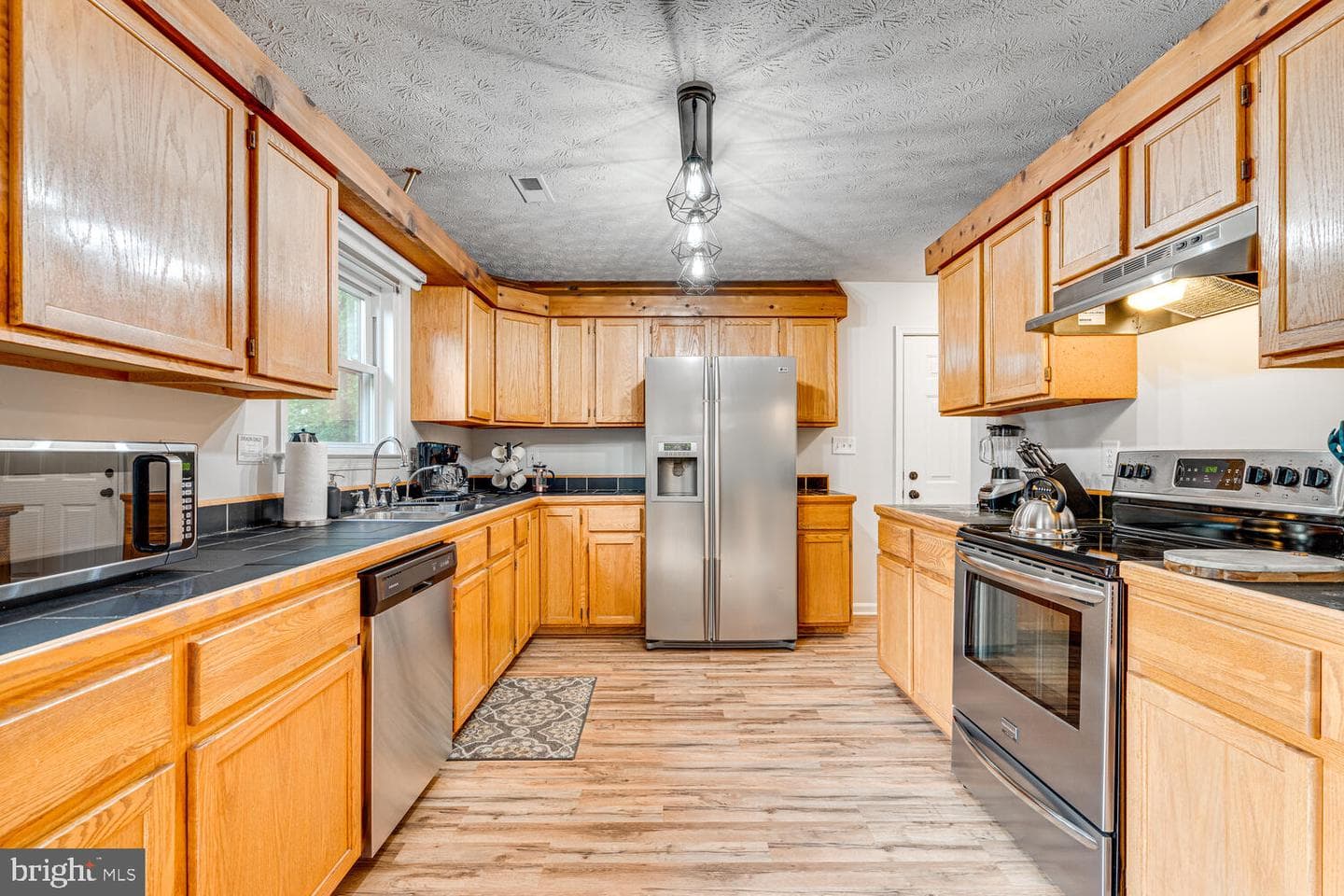 540 Lakeside Drive photo 23