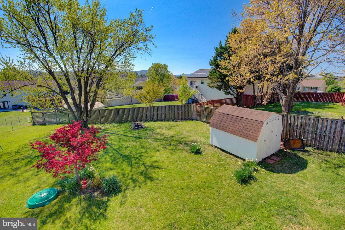 281 Creekside Way photo 36