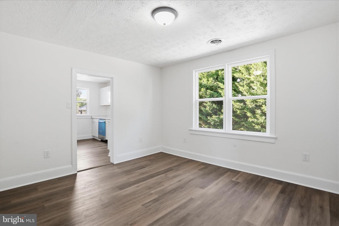 220 Manassas Avenue photo 20