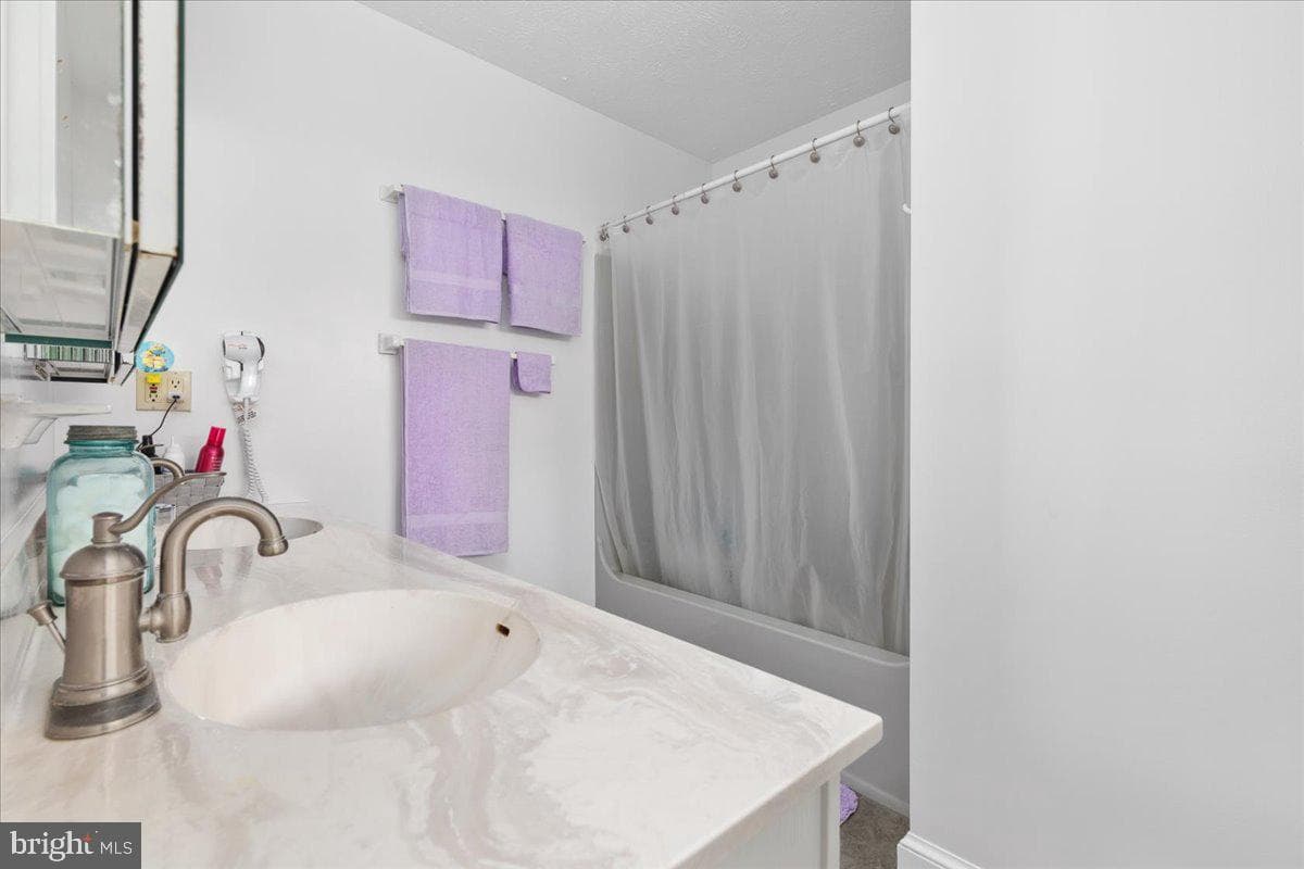 209 Park Ridge Court photo 37