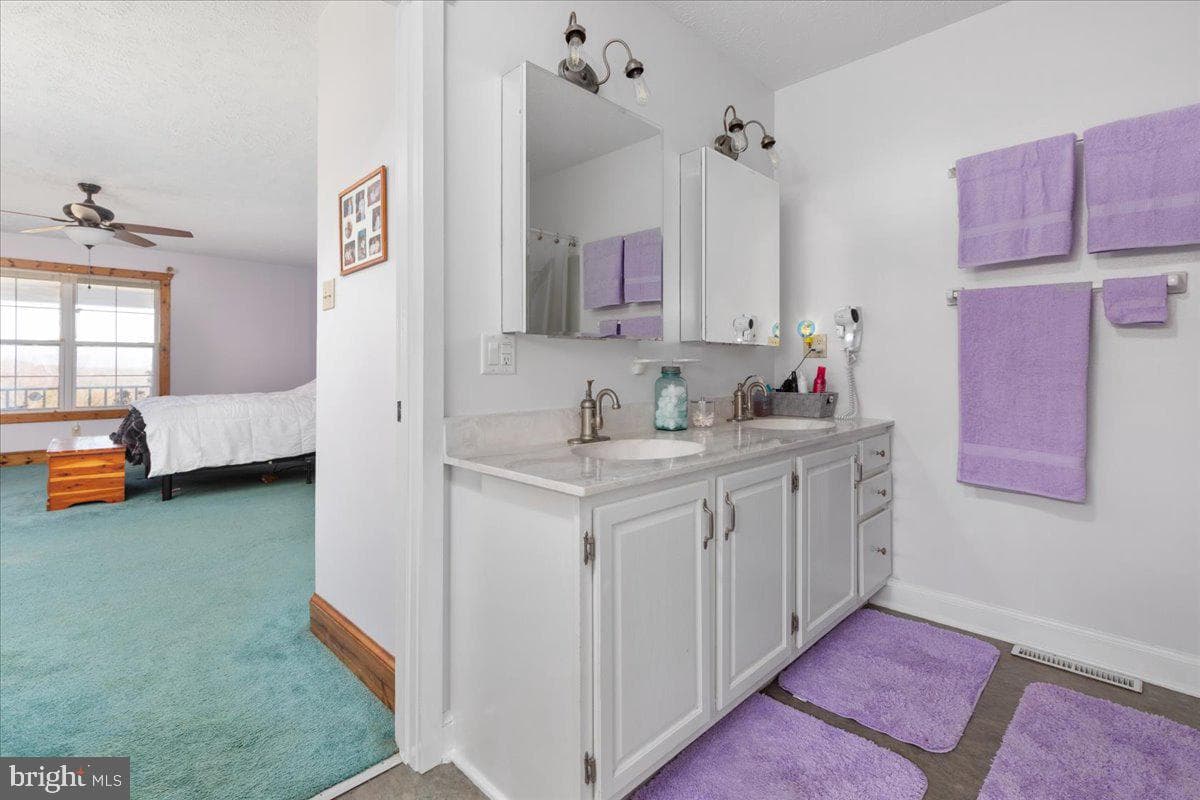 209 Park Ridge Court photo 38