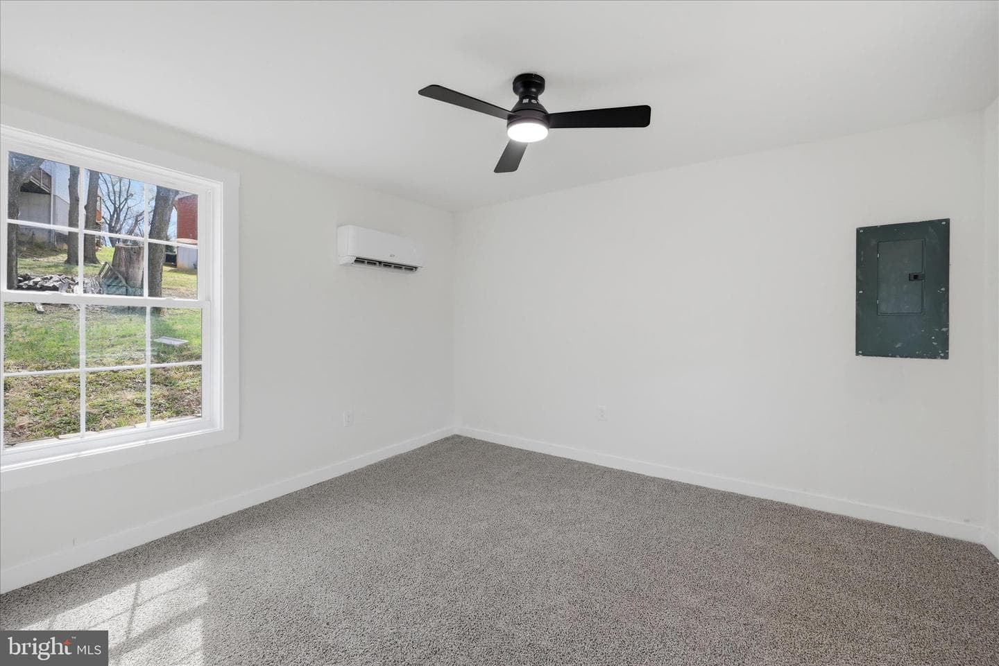 1 Depot Avenue photo 24