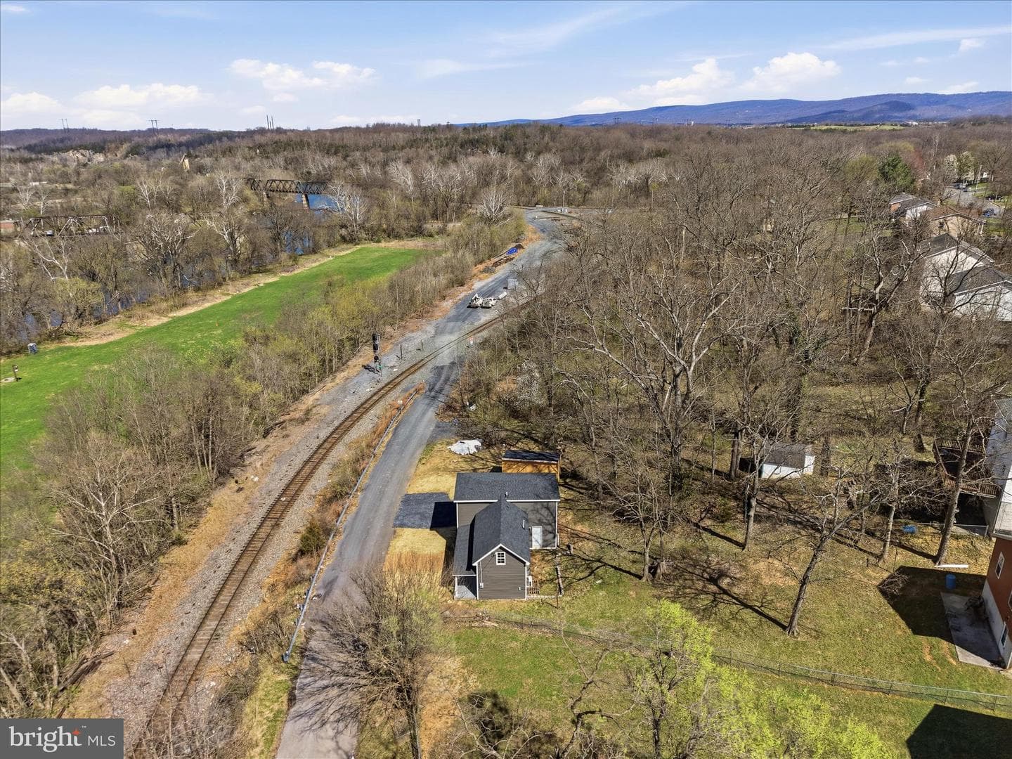 1 Depot Avenue photo 43
