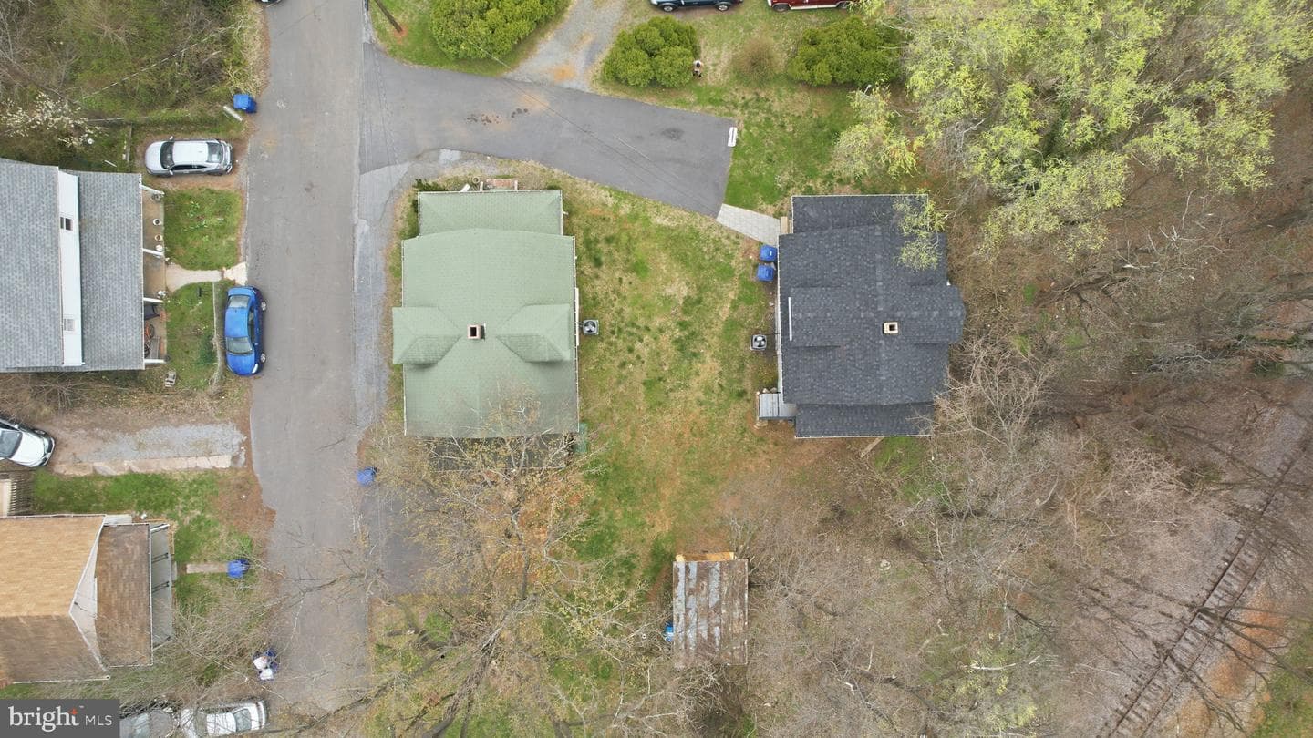 630 Midland Avenue photo 26