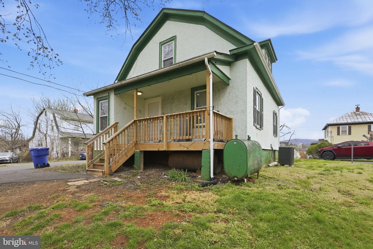 630 Midland Avenue photo 31