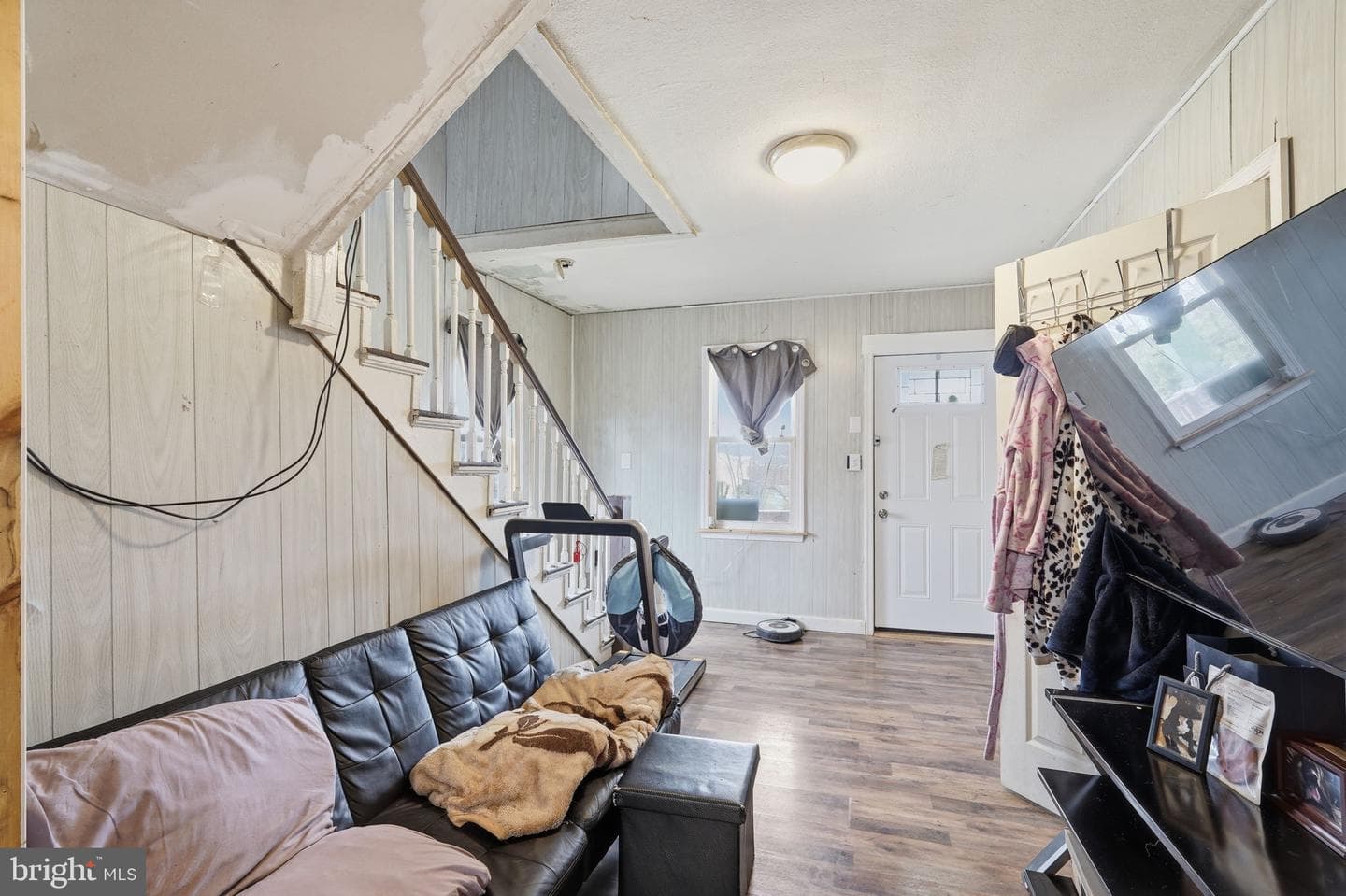 630 Midland Avenue photo 4