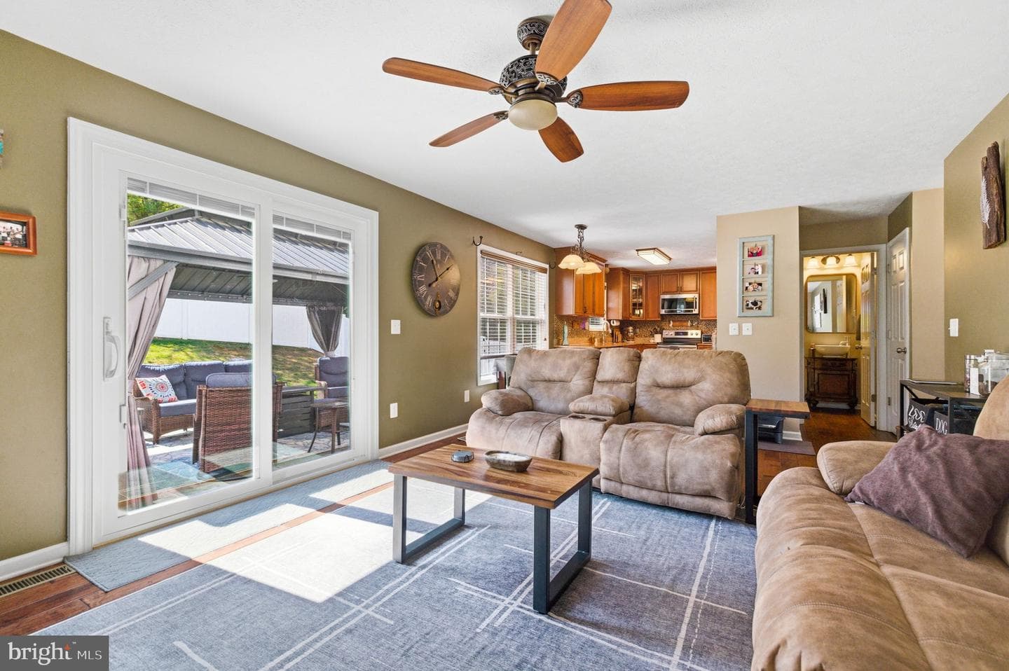 75 Oak Hill Drive photo 40