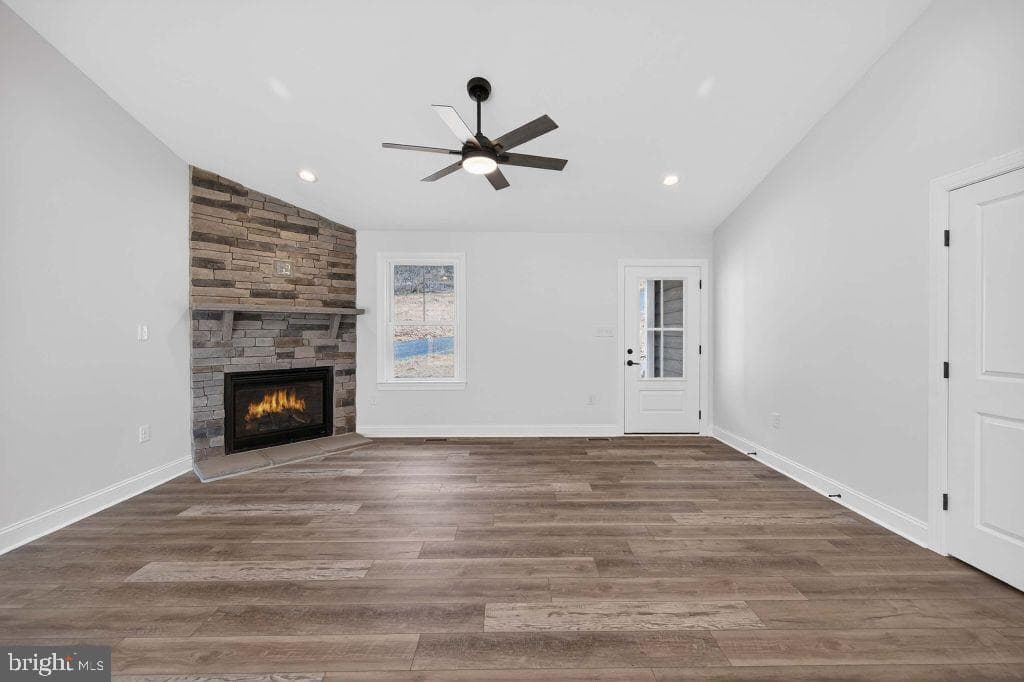 105 Old Sawmill Road photo 8
