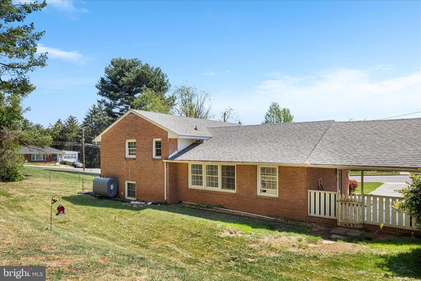 1048 Wine Street photo 26