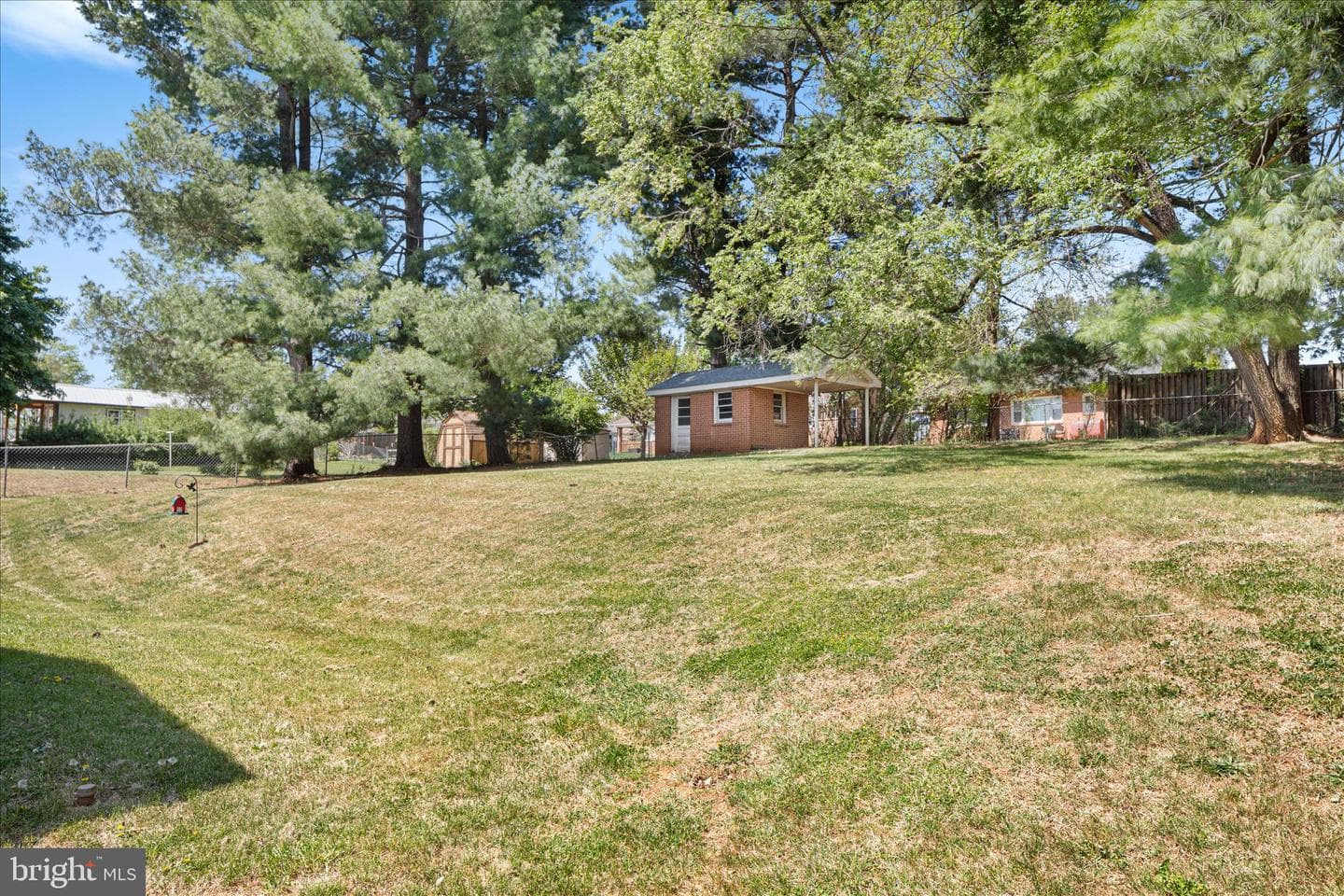 1048 Wine Street photo 30
