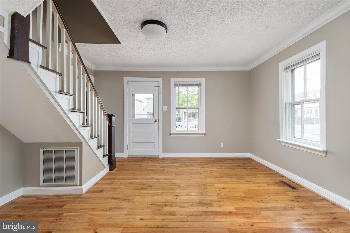 325 Ritenour Street photo 4