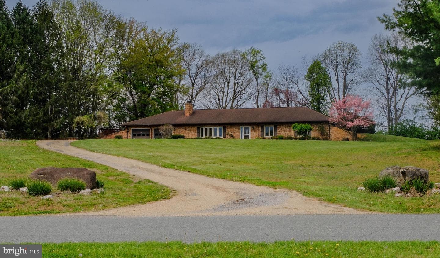 225 Bowling Green Road photo 56