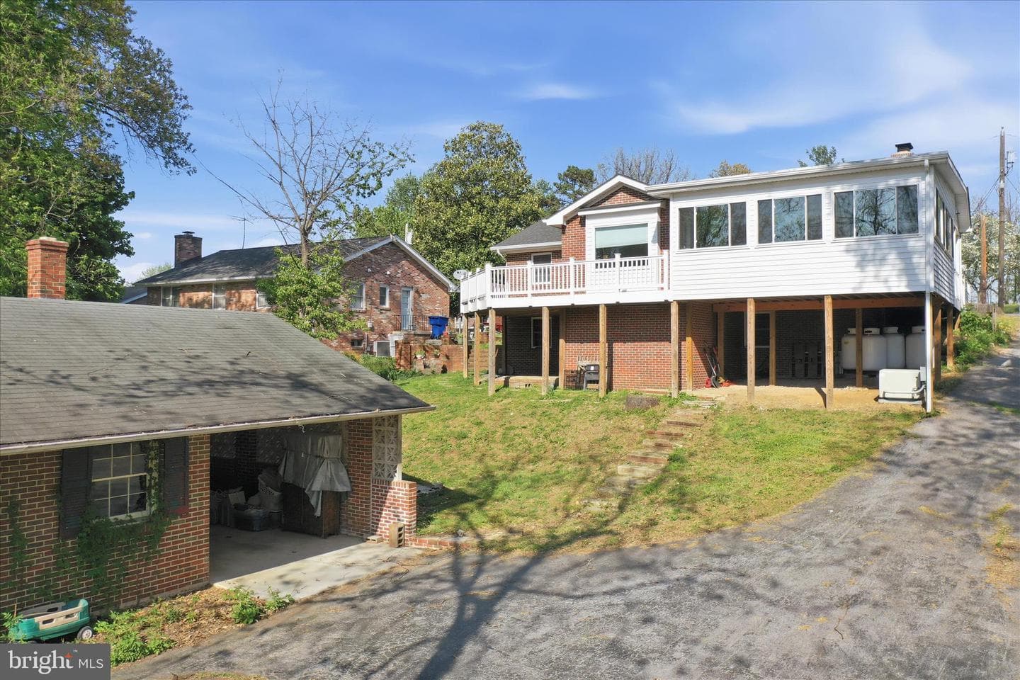 1116 Summit Avenue photo 48