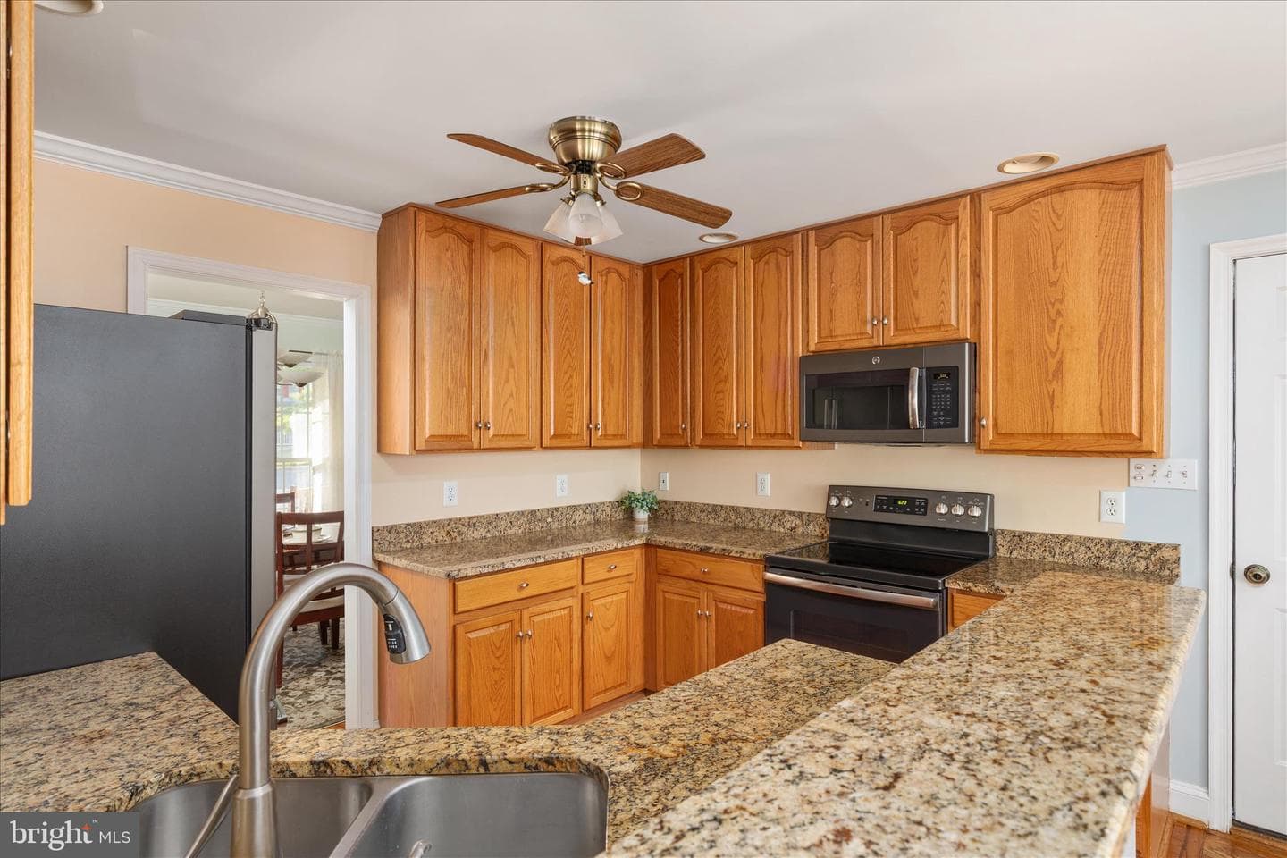 1132 Happy Ridge Drive photo 11