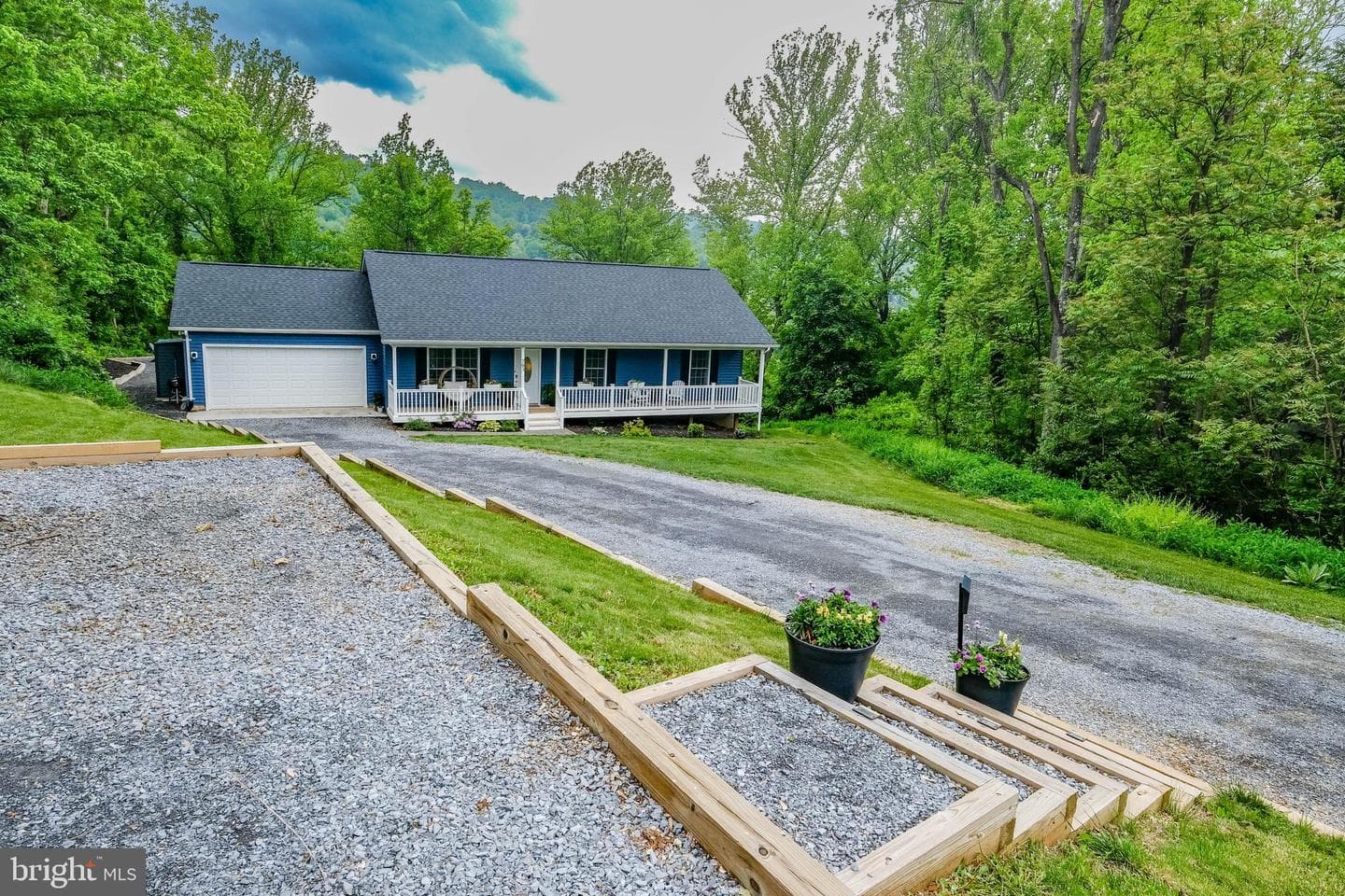 703 Cardinal Drive photo 6