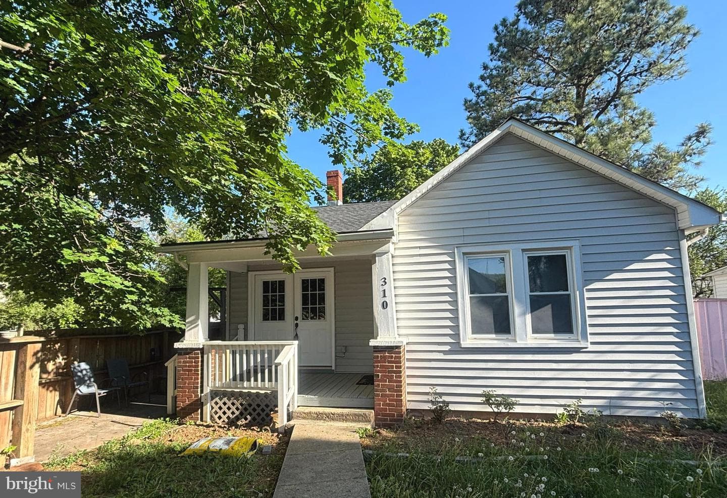 310 Frazer Pl, Front Royal