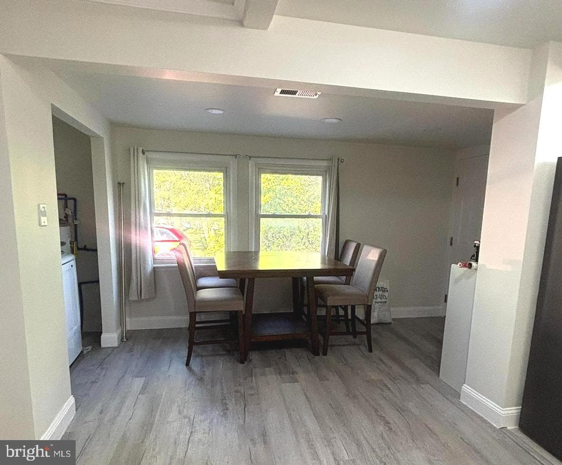 310 Frazer Pl photo 14