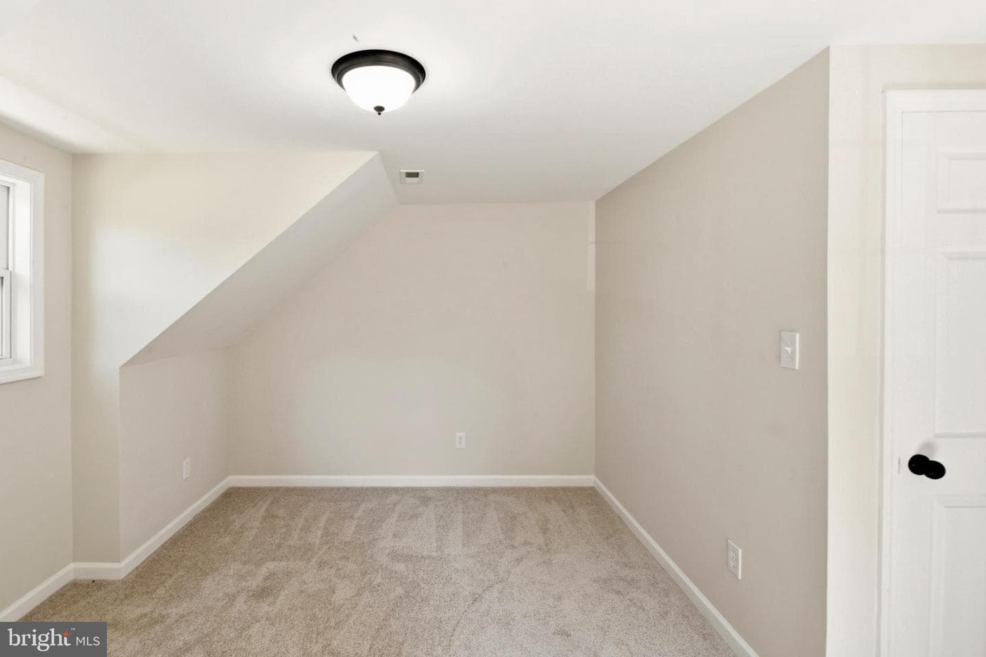163 Apple Way photo 20