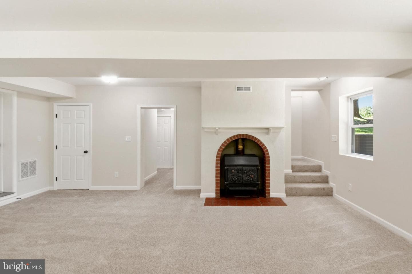163 Apple Way photo 31