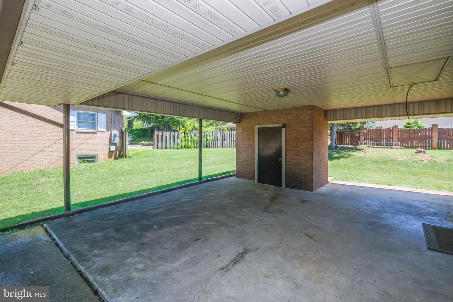 731 E Stonewall Drive photo 11