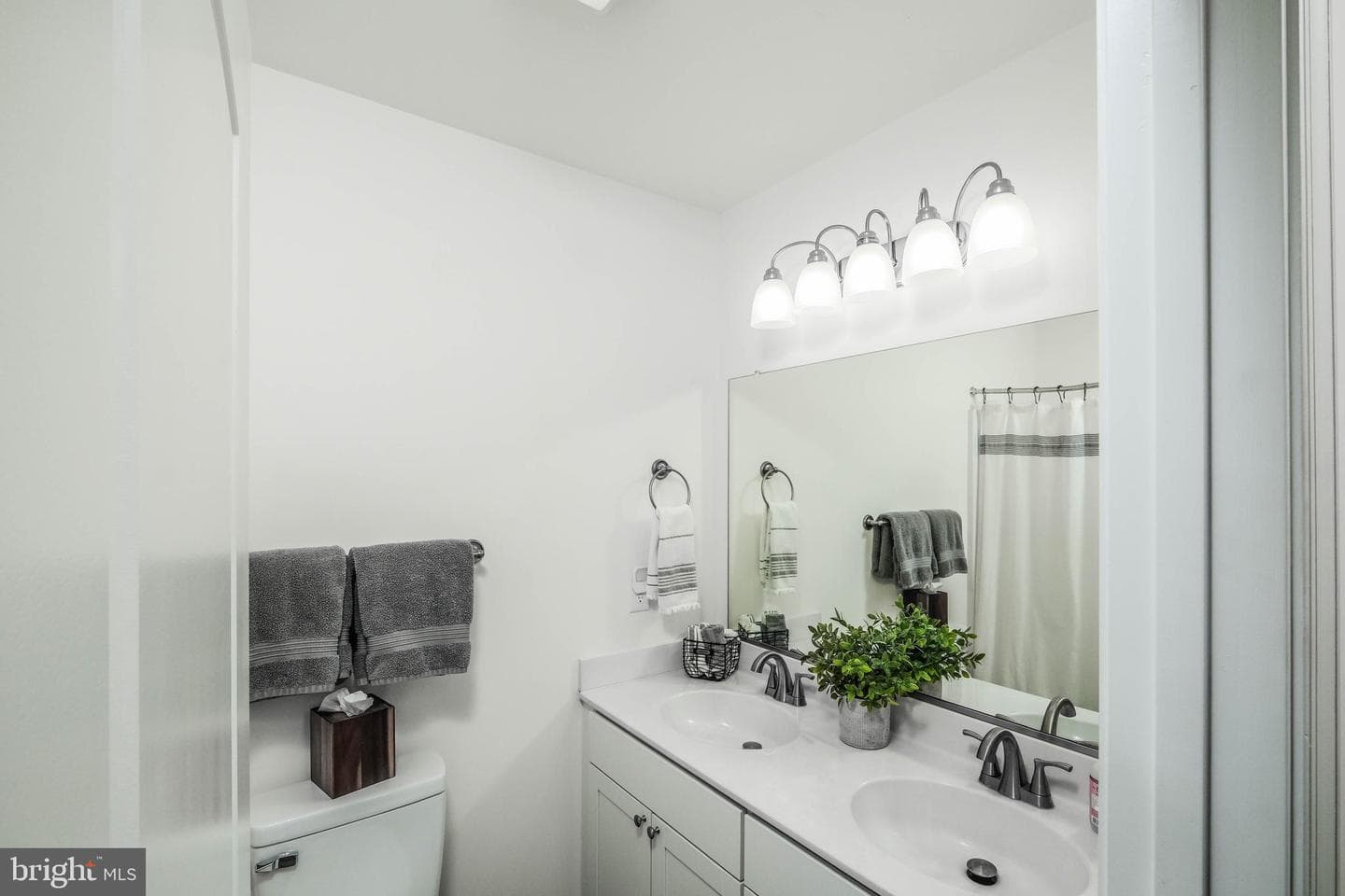 1099 High Top Road photo 23