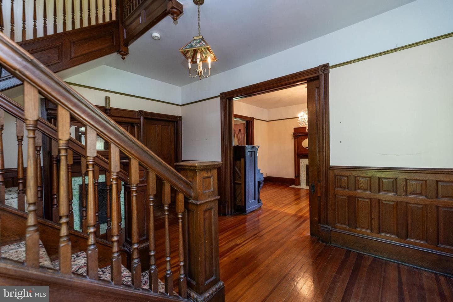 413 Grand Avenue photo 20