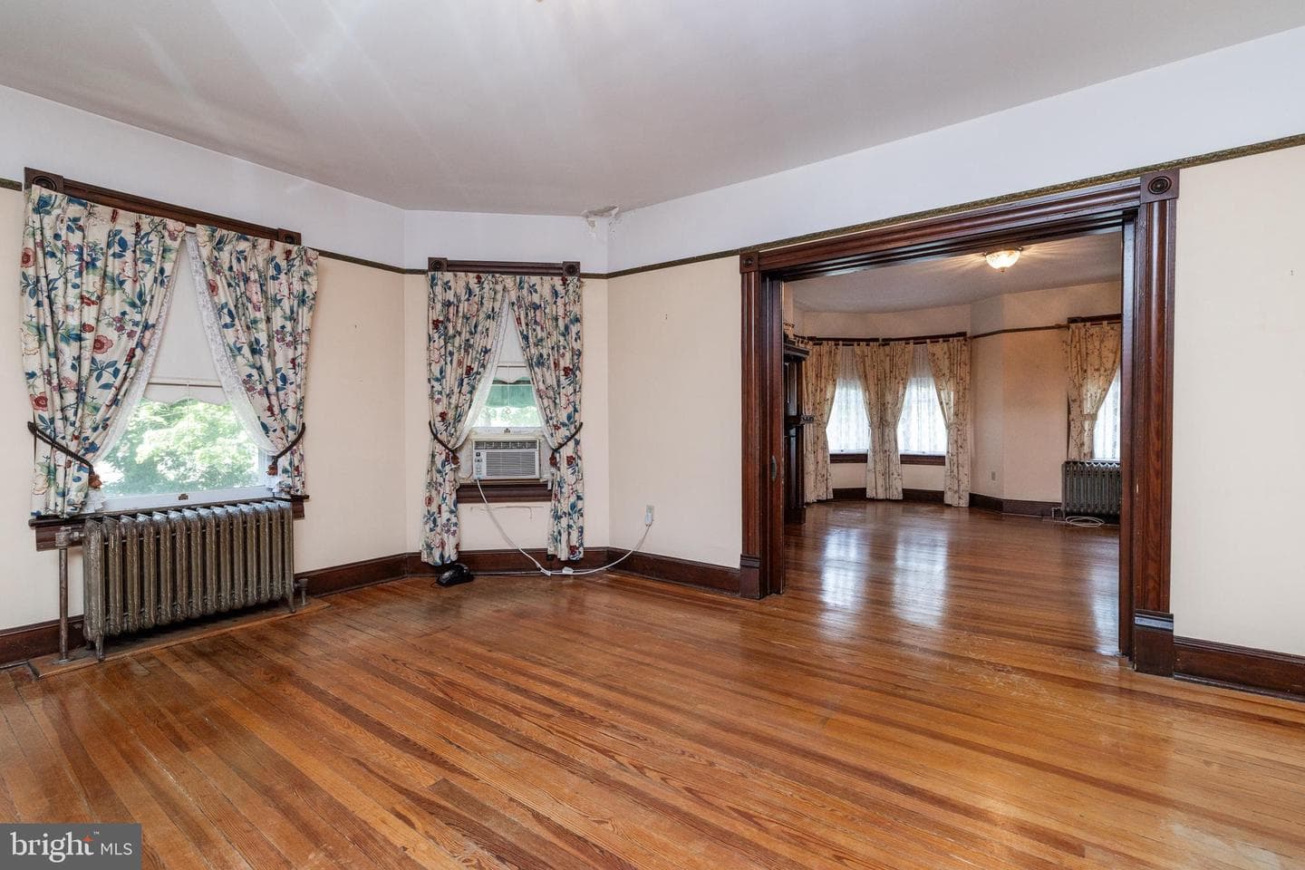 413 Grand Avenue photo 42