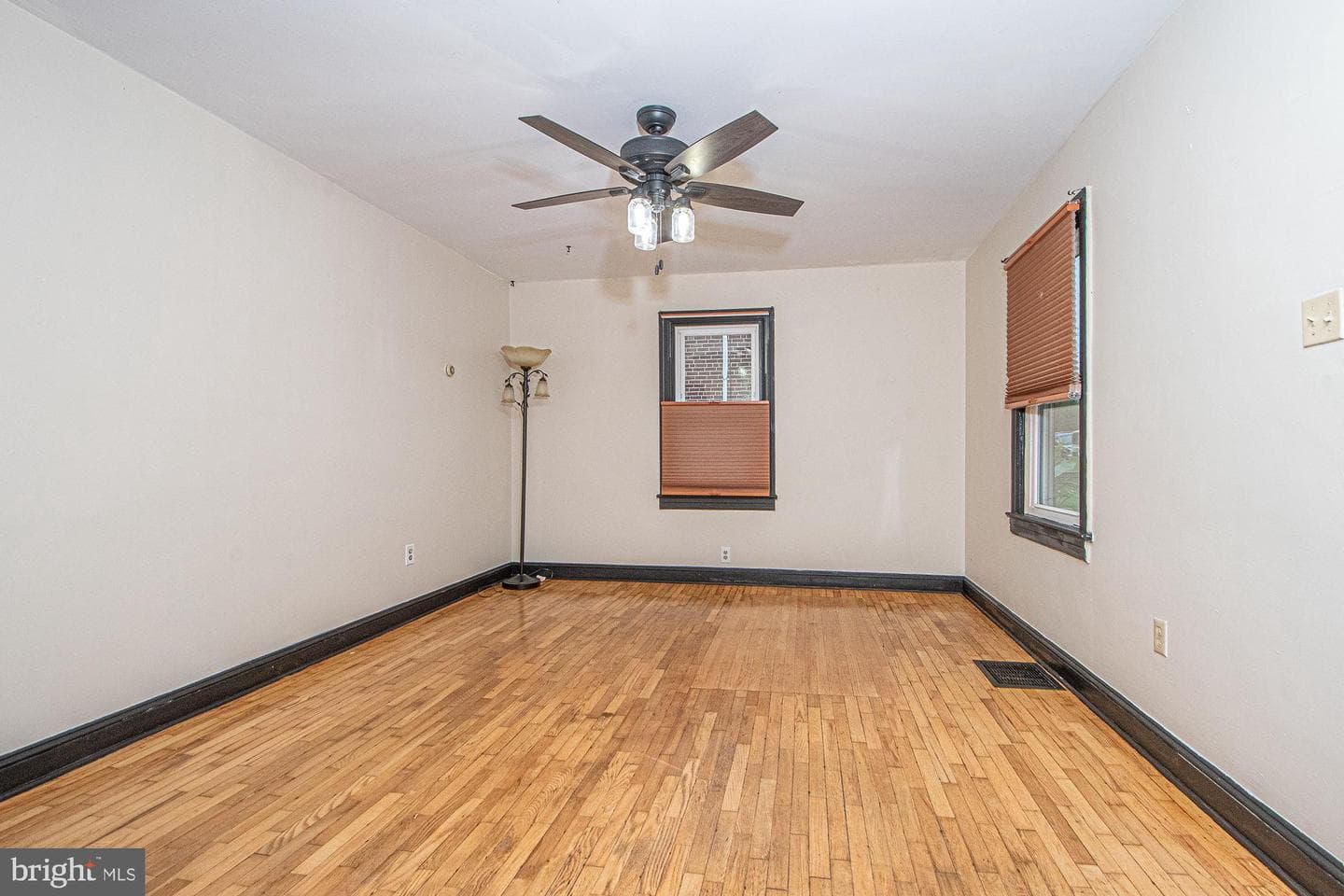 424 Duncan Avenue photo 27