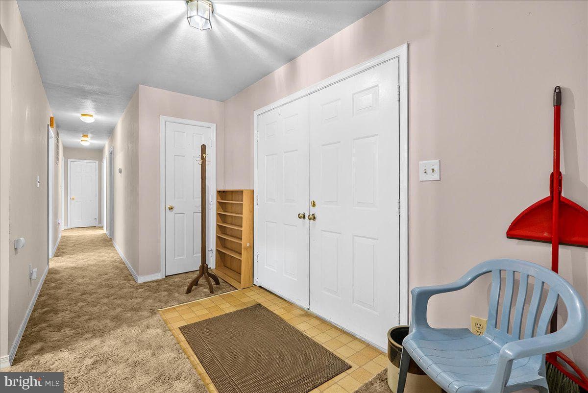 298 Mcdaniel Lane photo 7