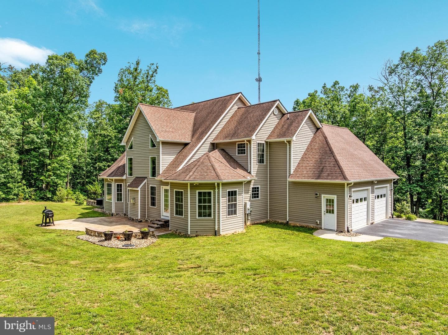 228 Mercys Drive photo 55