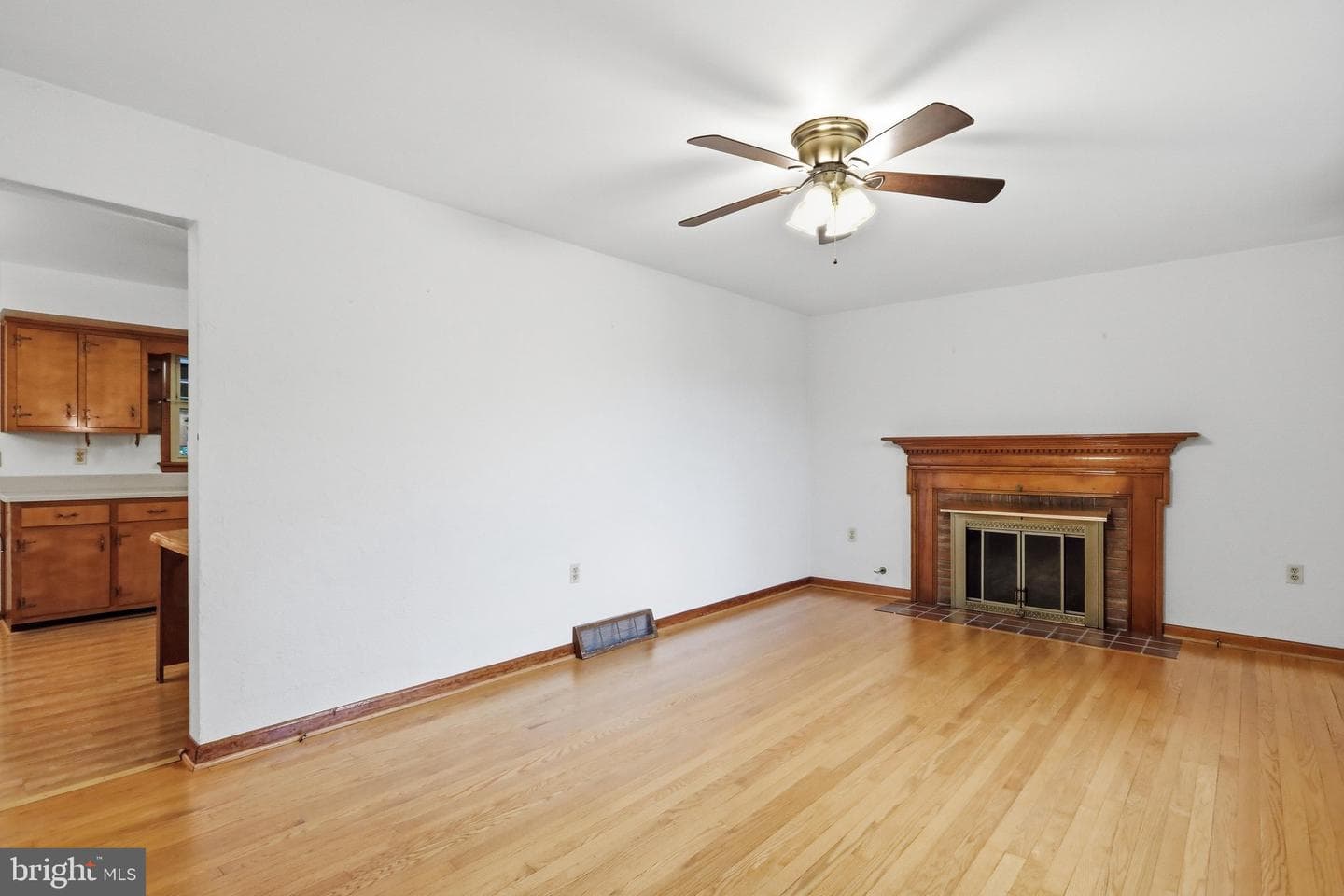 721 Stockton Road photo 7