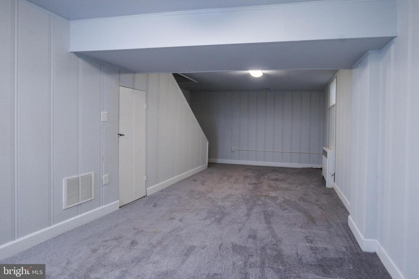 208 Salem Avenue photo 46