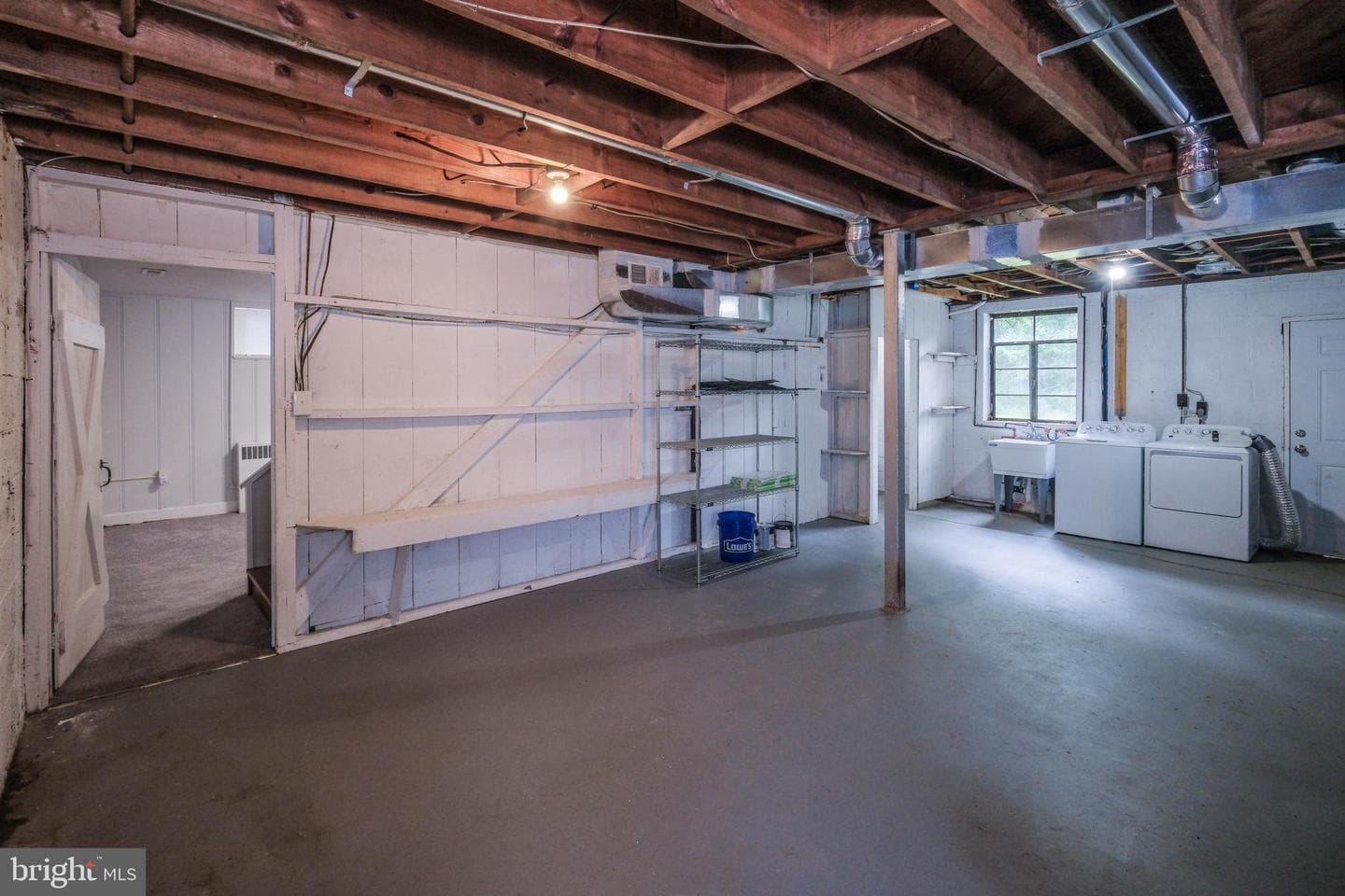 208 Salem Avenue photo 48