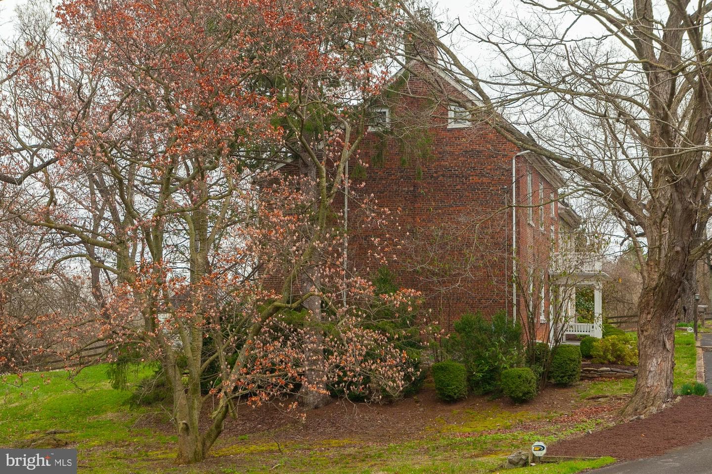 123 Old Mill Road photo 7