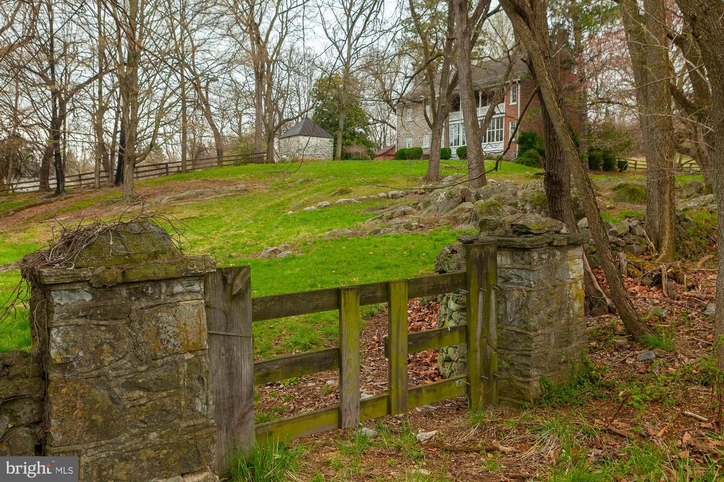 123 Old Mill Road photo 73