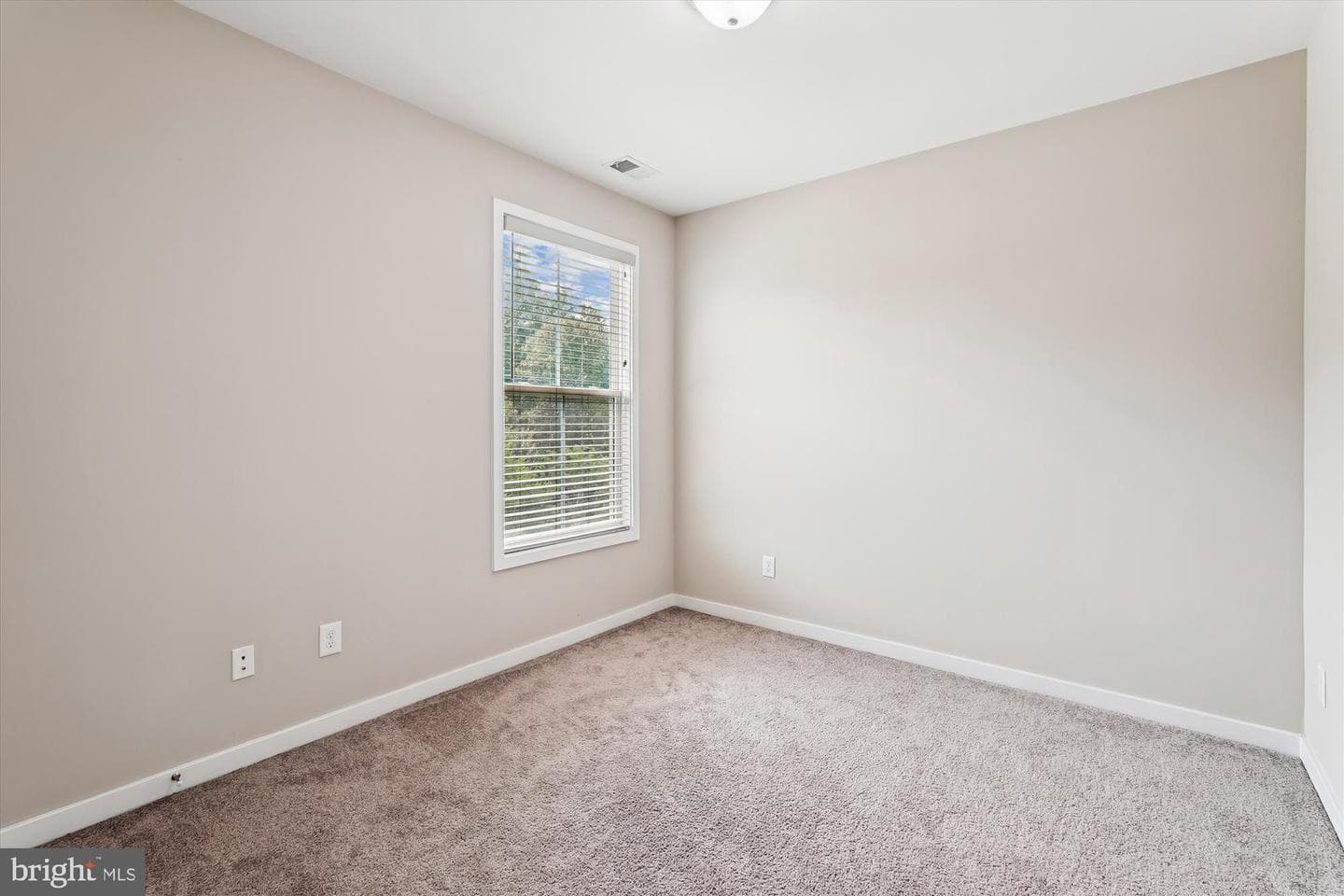 132 Sanibel Way photo 22