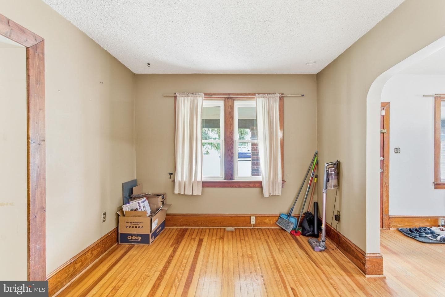 304 Bowers Street photo 11