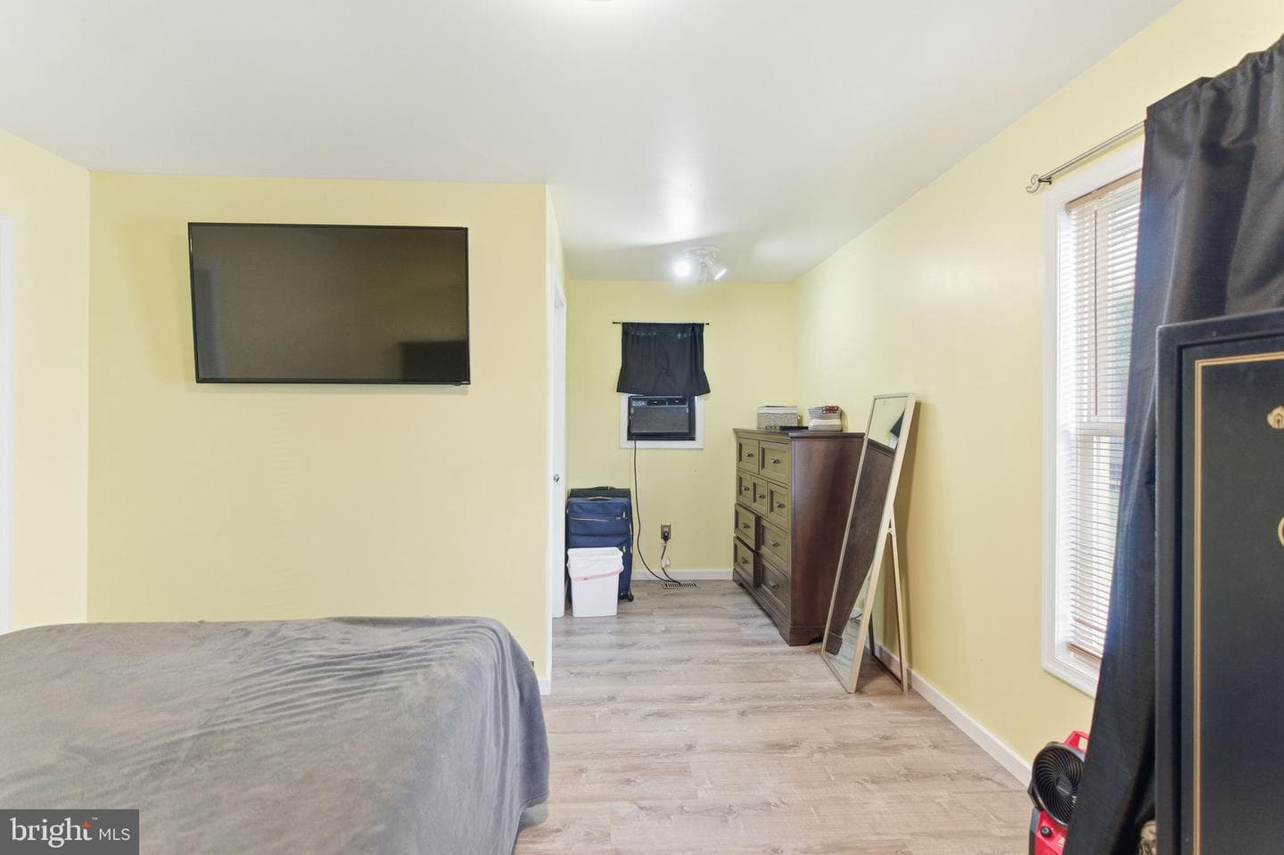 304 Bowers Street photo 14