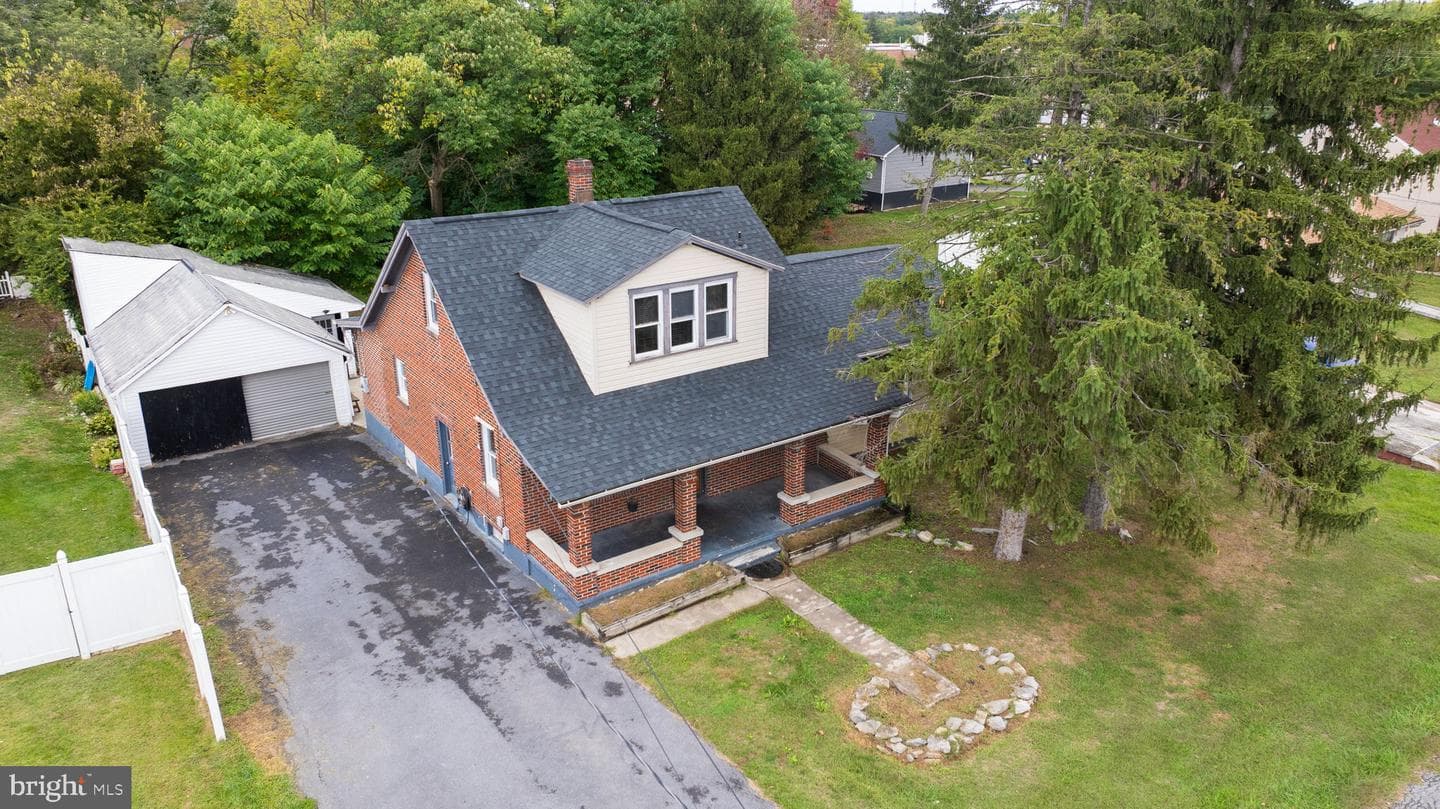 304 Bowers Street photo 34