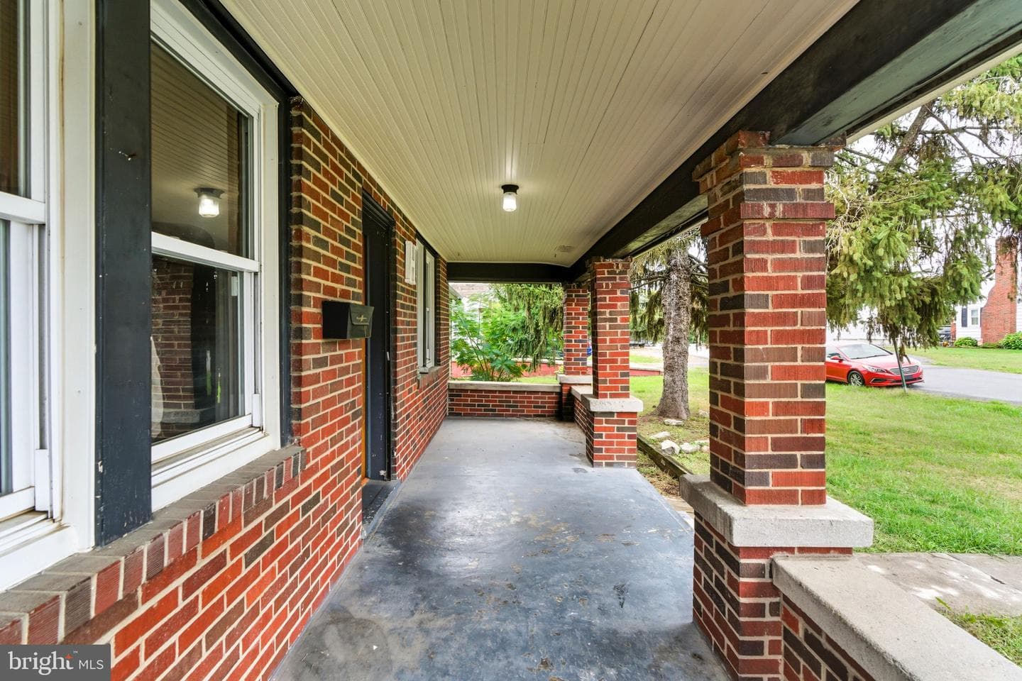 304 Bowers Street photo 6