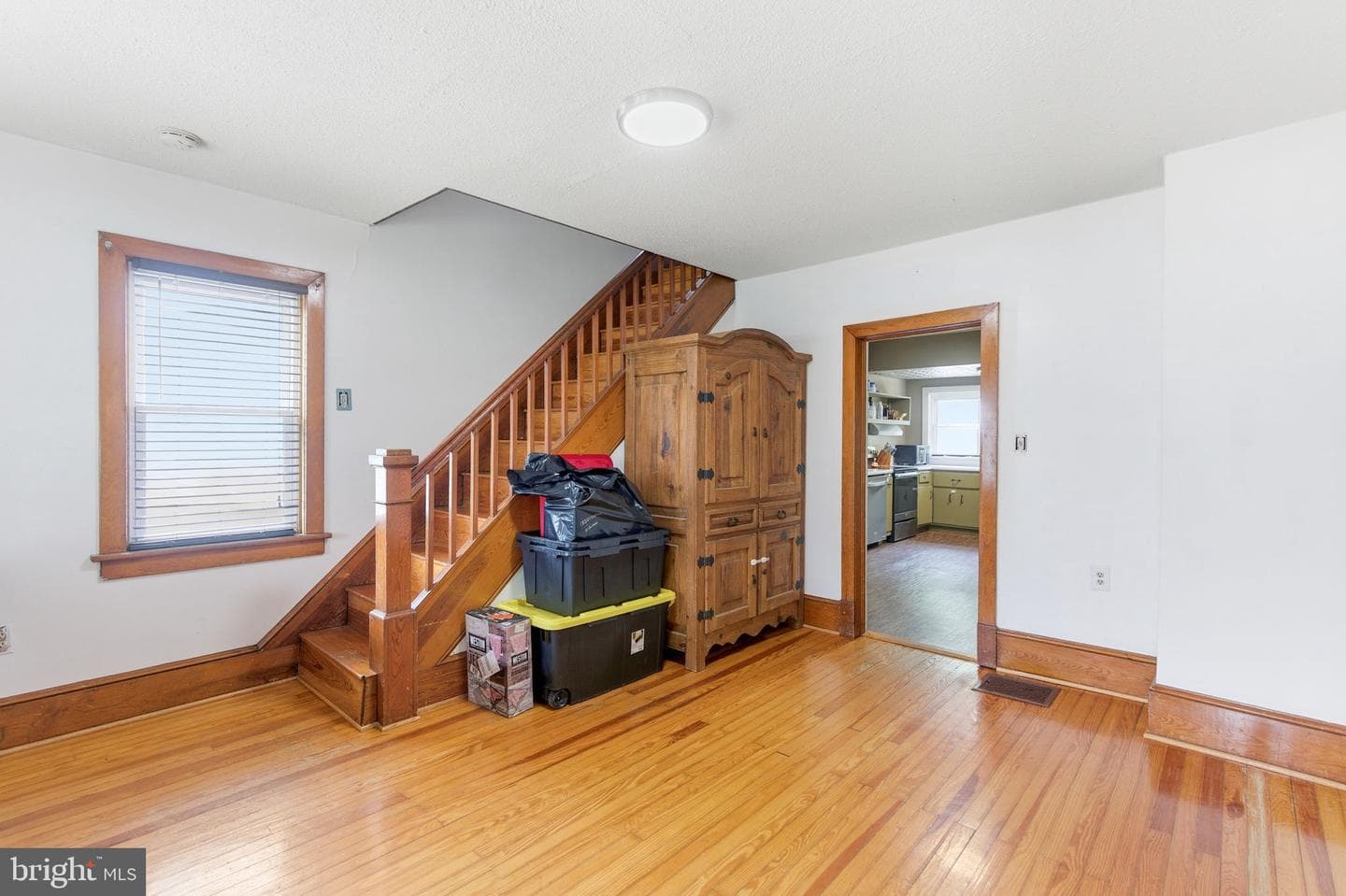 304 Bowers Street photo 8