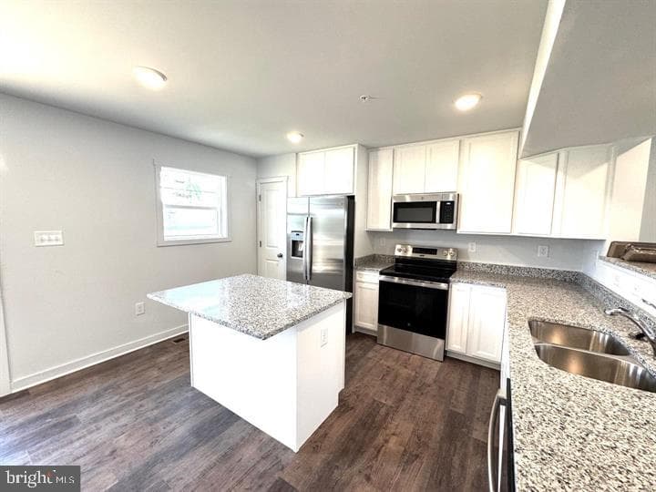 135 Olga Drive photo 3