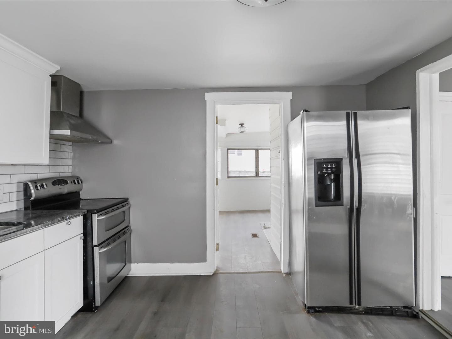 135 Woodbury Avenue photo 15