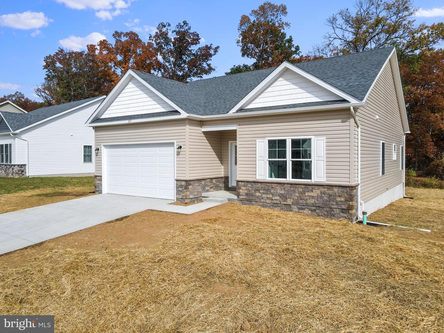 223 Larimar Lane photo 6