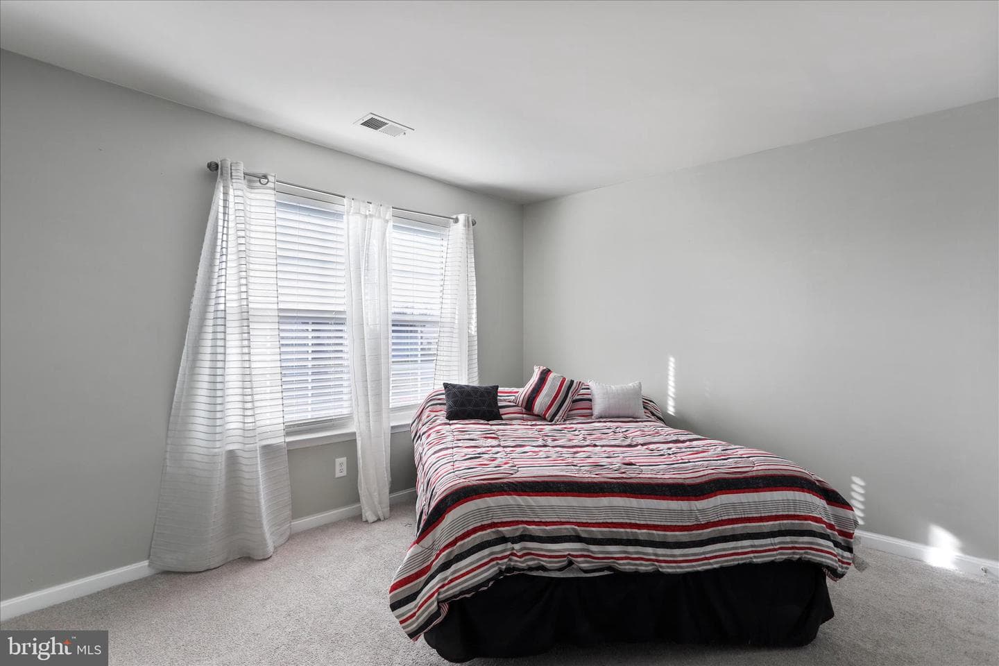 105 Chardin Court photo 23
