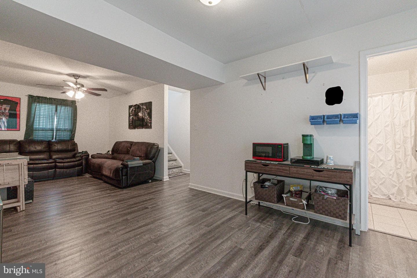 285 Wren Street N photo 50