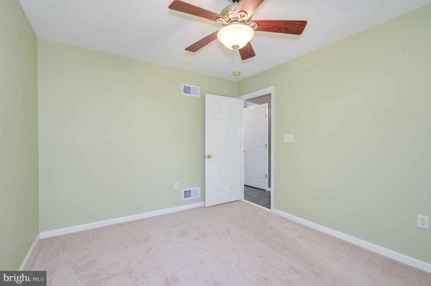 166 Nemacolin Trail photo 35