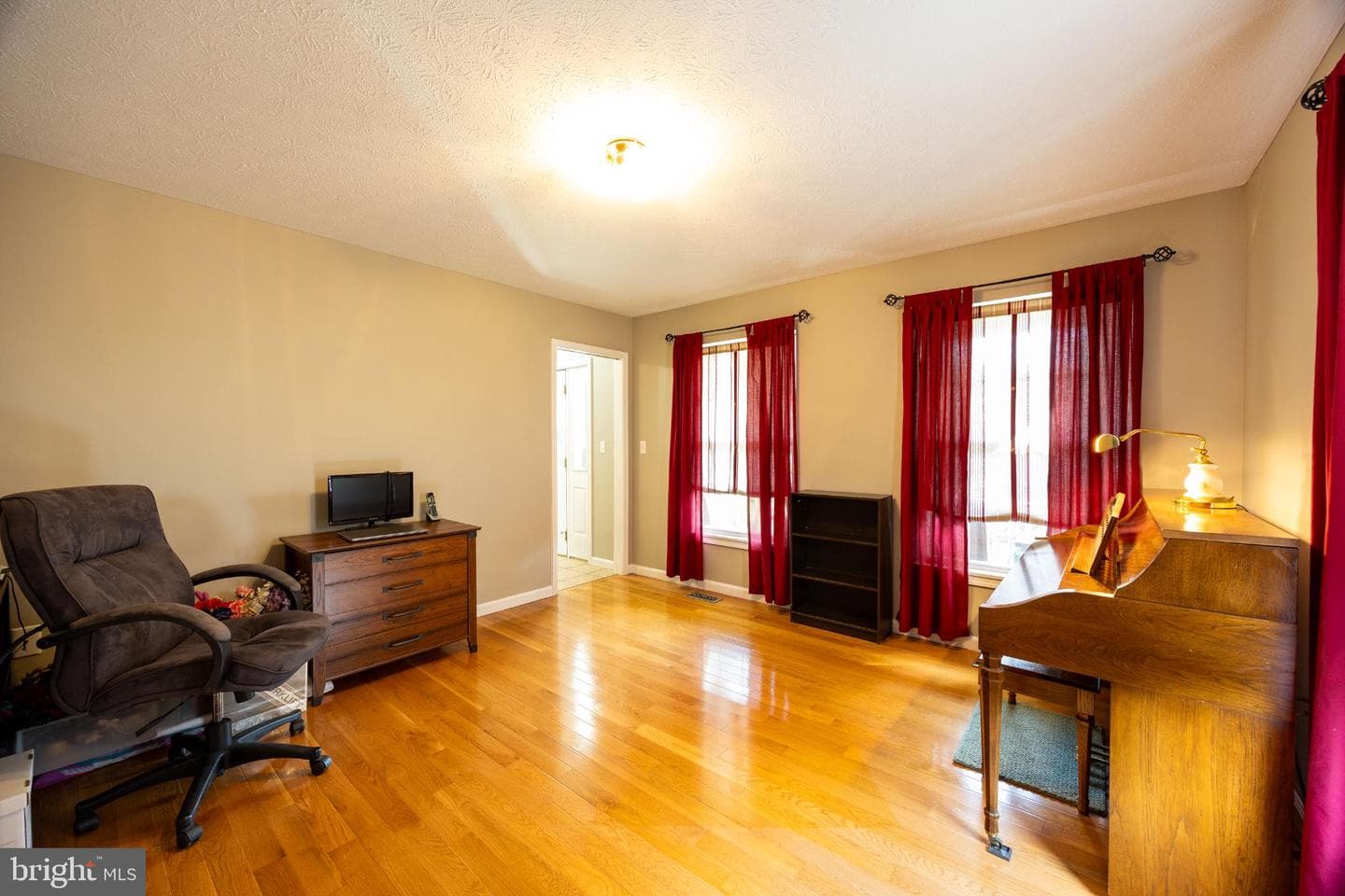 525 Appian Way photo 39