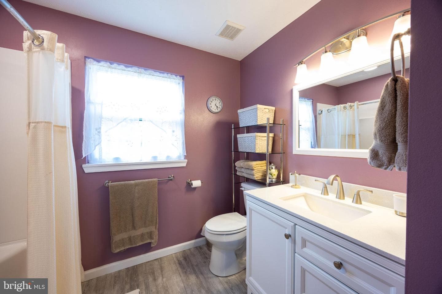 525 Appian Way photo 80