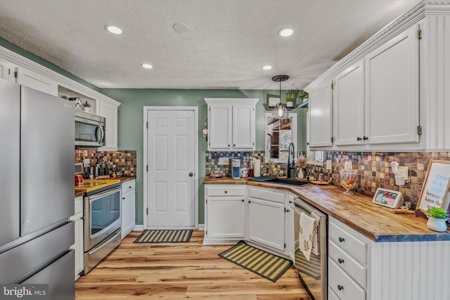 51 Shoal Creek Court photo 8